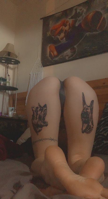 Ditzy Pixie