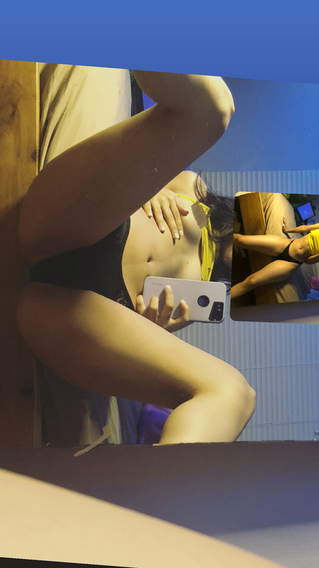 Photo nue de fuite OnlyFans de Danna Sofia