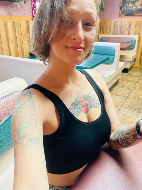 Photo nue de fuite OnlyFans de Dizzi Dizzle