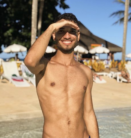 Photo nue de fuite OnlyFans de Haziel Dias 