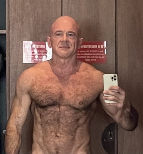 Photo nue de fuite OnlyFans de Ray Stone