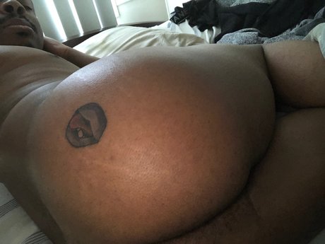 Photo nue de fuite OnlyFans de Raymaster