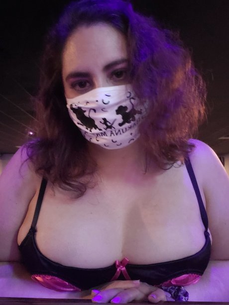 Photo nue de fuite OnlyFans de Raven