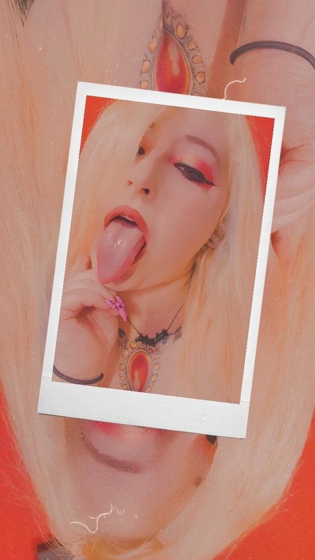 Photo nue de fuite OnlyFans de Raven Bonez