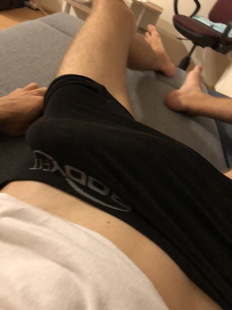 Photo nue de fuite OnlyFans de Ras The Switch