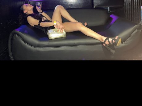 Photo nue de fuite OnlyFans de Raquel