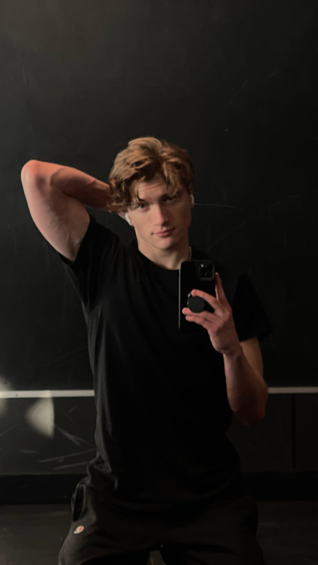 Photo nue de fuite OnlyFans de Rhys Dawkins