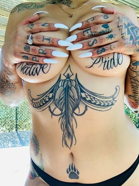 Photo nue de fuite OnlyFans de Rezdiva