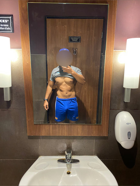 Photo nue de fuite OnlyFans de Regiog1