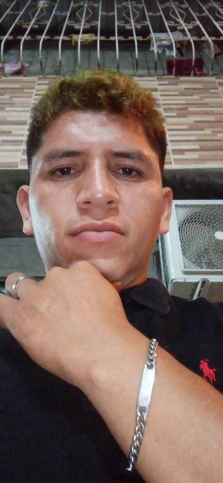 Photo nue de fuite OnlyFans de Gildardo