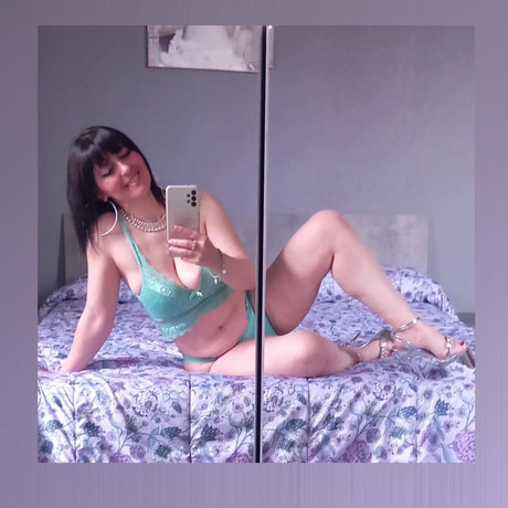 Photo nue de fuite OnlyFans de Rosa Fumetto