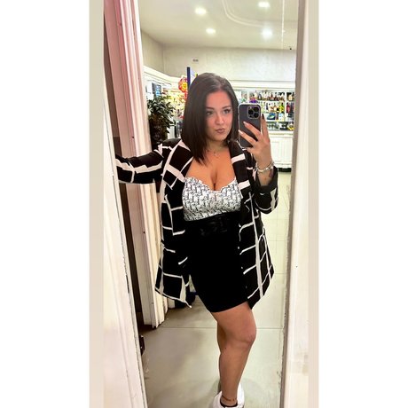 Photo nue de fuite OnlyFans de Rosa