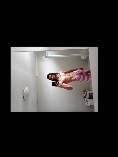 Photo nue de fuite OnlyFans de Itsgogigut