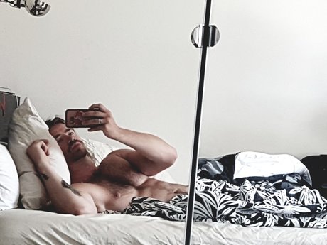 Photo nue de fuite OnlyFans de Ray Tony