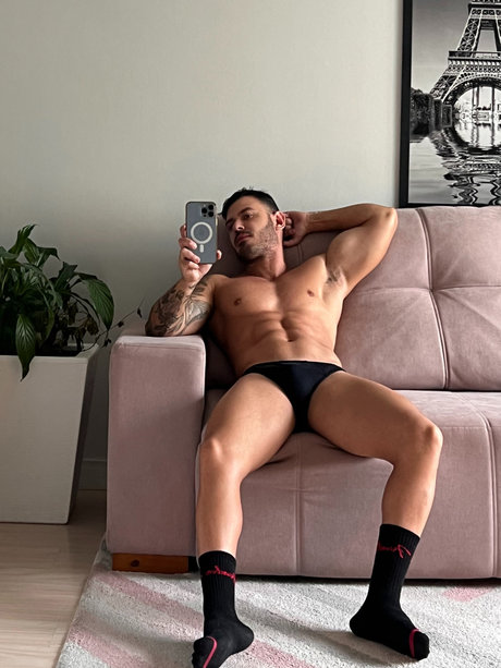 Photo nue de fuite OnlyFans de Romero Augusto