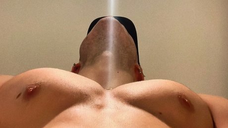 Photo nue de fuite OnlyFans de Romeohomo