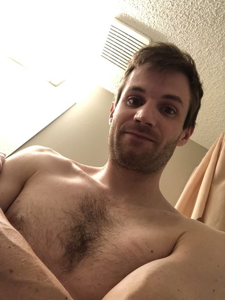 Photo nue de fuite OnlyFans de Rollin