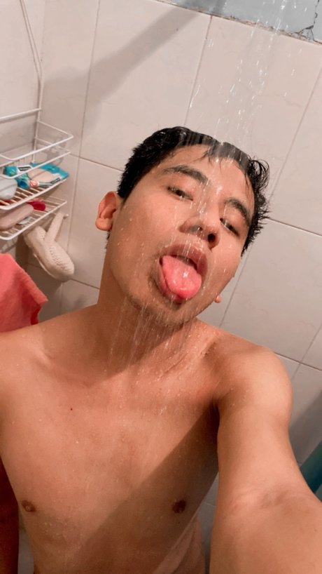 Photo nue de fuite OnlyFans de Roid Garcia
