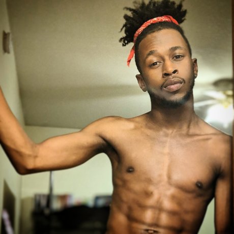 Photo nue de fuite OnlyFans de Lil Daddiie 313