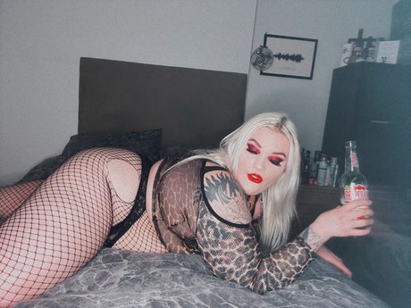 Photo nue de fuite OnlyFans de Rubi Noxx 