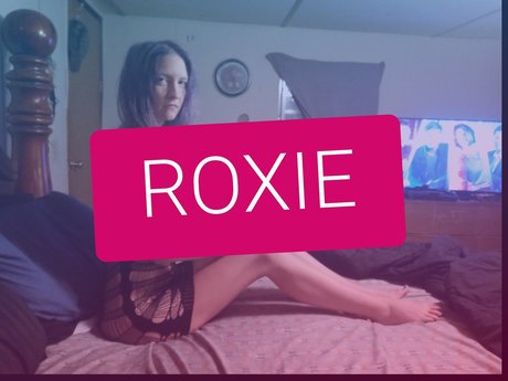 Photo nue de fuite OnlyFans de Roxie Moon