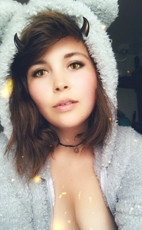 Photo nue de fuite OnlyFans de Rosepetal