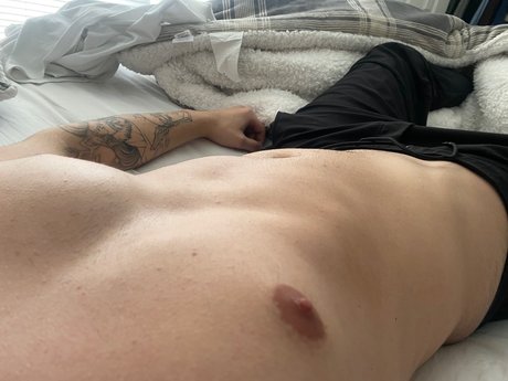 Photo nue de fuite OnlyFans de Sam