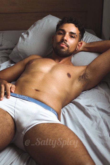 Photo nue de fuite OnlyFans de Fah