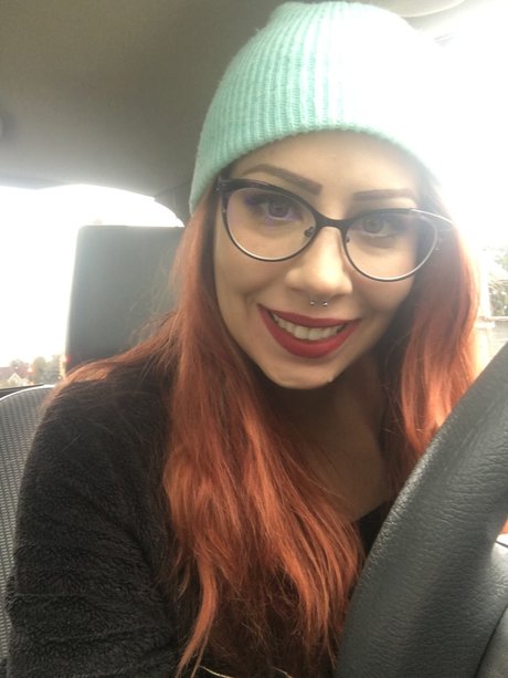 Photo nue de fuite OnlyFans de Sabrina