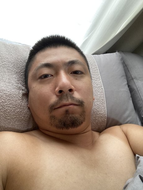 Photo nue de fuite OnlyFans de  Ryotaro