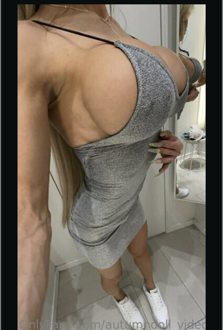 Photo nue de fuite OnlyFans de Autumndoll