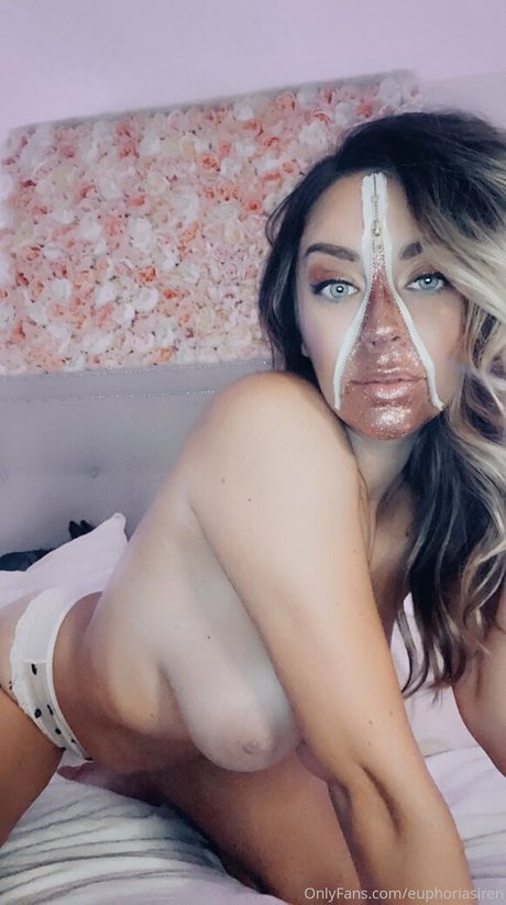 Photo nue de fuite OnlyFans de Euphoriasiren