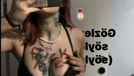 Photo nue de fuite OnlyFans de Sudemathers