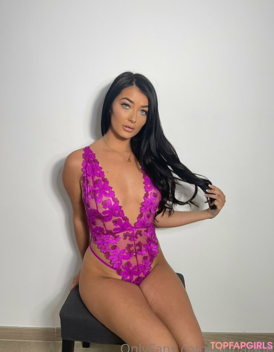 Photo nue de fuite OnlyFans de Lorinajane #1050
