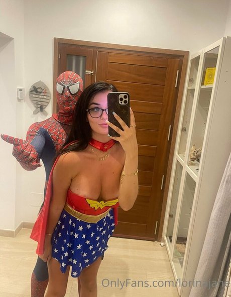 Lorinajane
