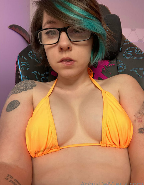 Photo nue de fuite OnlyFans de Aphiademieuxpublic