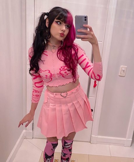Photo nue de fuite OnlyFans de Cherry Bella