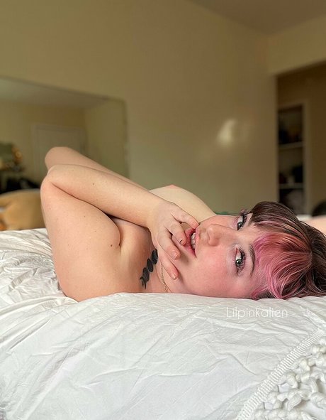 Photo nue de fuite OnlyFans de Lilpinkalien