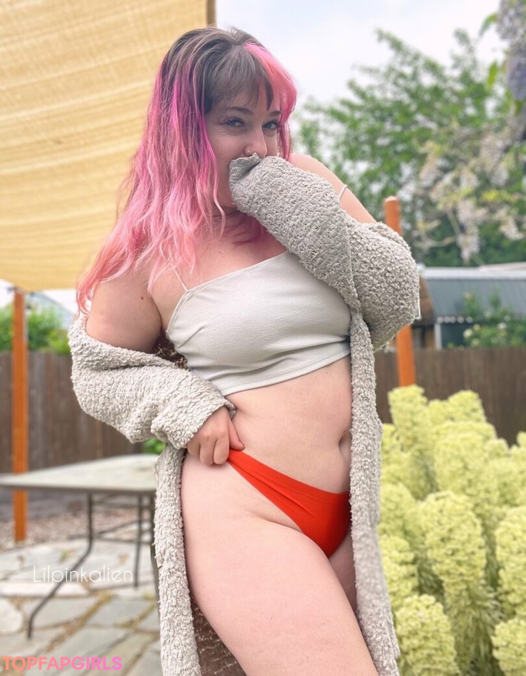 Photo nue de fuite OnlyFans de Lilpinkalien #1517