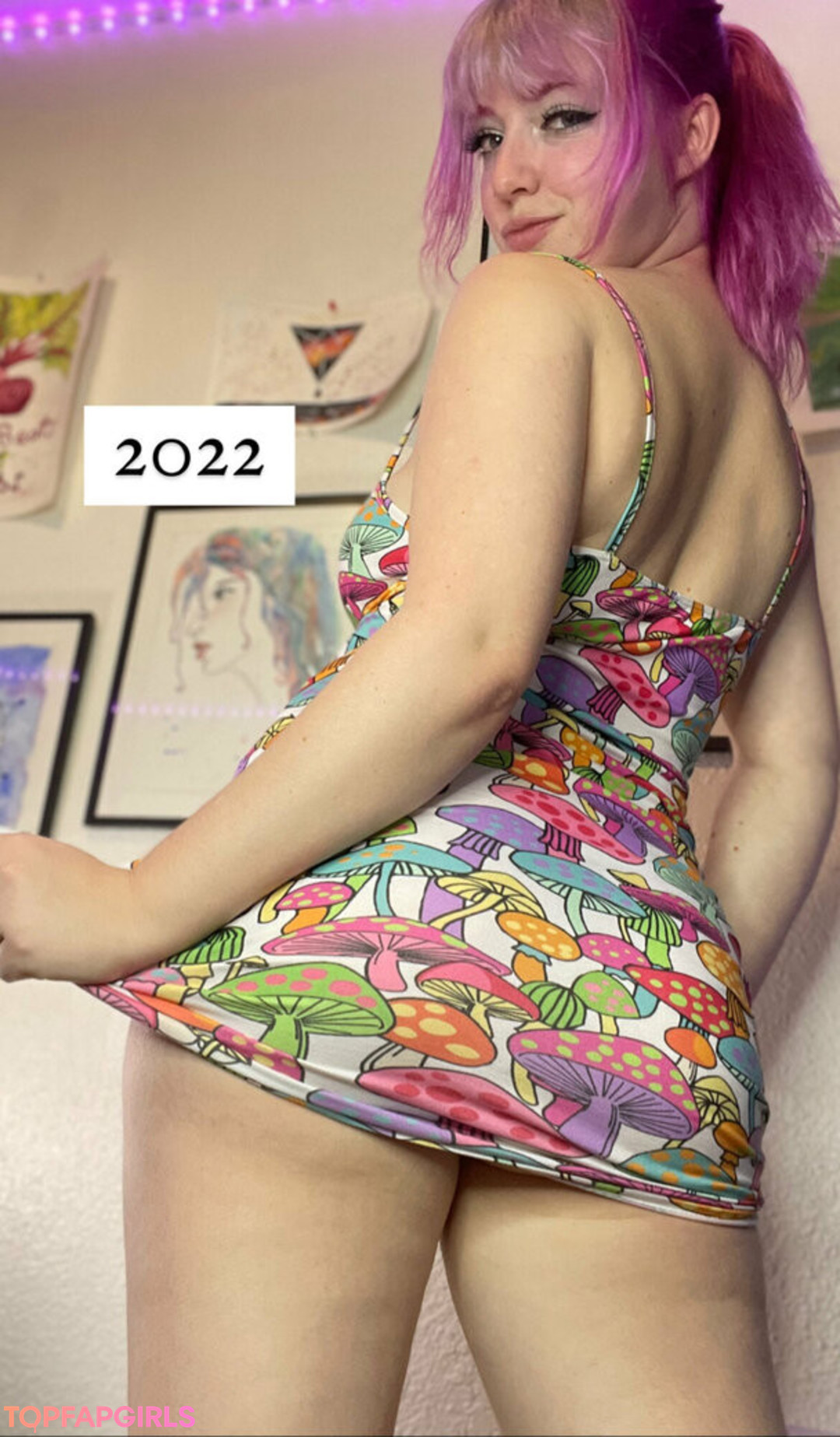 Photo nue de fuite OnlyFans de Lilpinkalien #1544