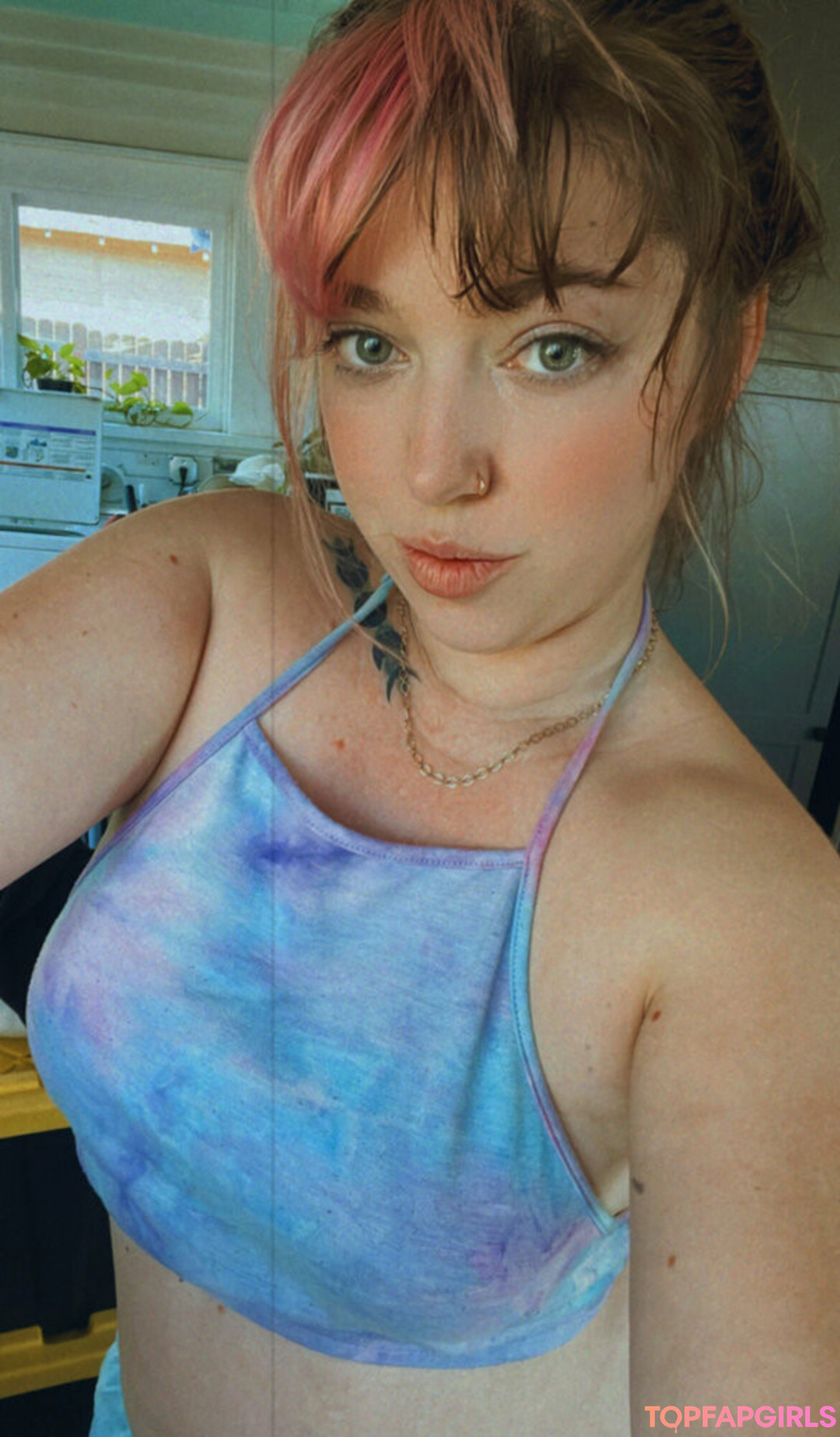 Photo nue de fuite OnlyFans de Lilpinkalien #1651