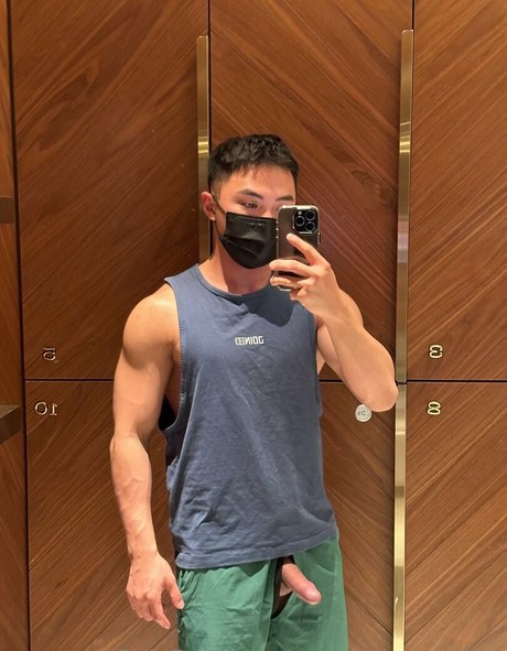 Photo nue de fuite OnlyFans de Superjohnny1994