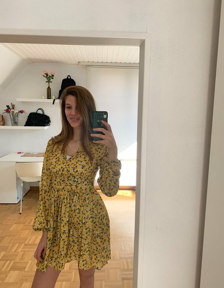 Photo nue de fuite OnlyFans de Lovvejane