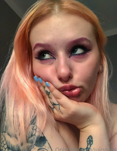 Photo nue de fuite OnlyFans de Juicyjuus