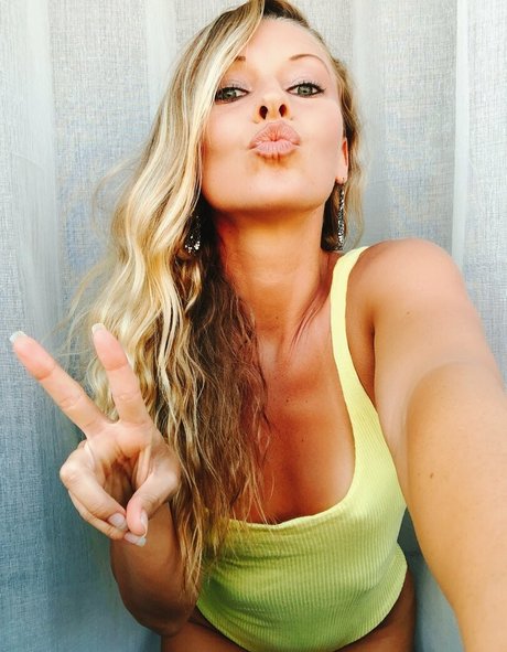 Photo nue de fuite OnlyFans de Lenanicolexxx
