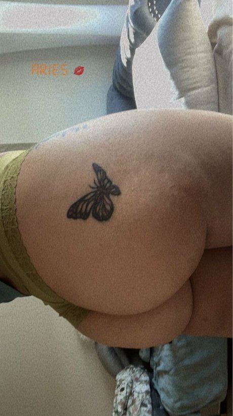 Photo nue de fuite OnlyFans de Rozaybae