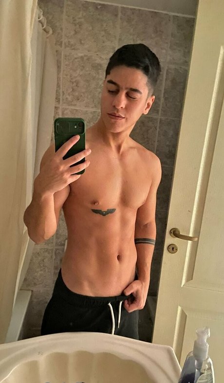 Photo nue de fuite OnlyFans de Caroalvaro
