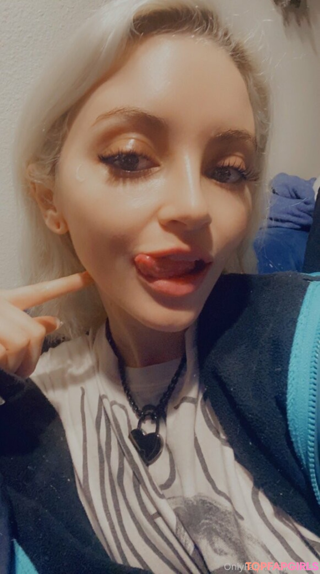 Photo nue de fuite OnlyFans de Lola Fae #1200