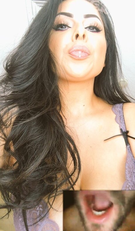 Laughinglatina