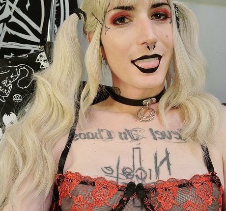 Photo nue de fuite OnlyFans de Lunanyxtg